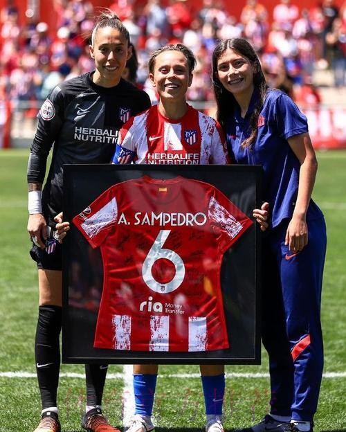 阿斯:不在齐达内的计划之中 但马里亚诺不想离队